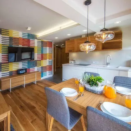 Apartament Famixdom - Polana Szymoszkowa