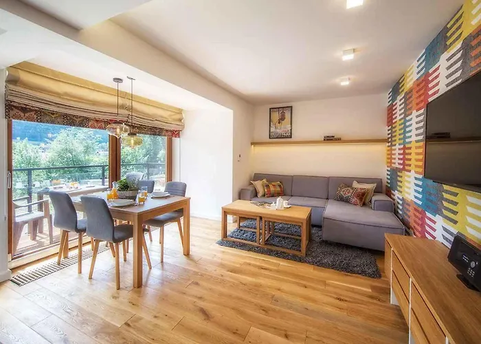 Famixdom - Polana Szymoszkowa Apartament